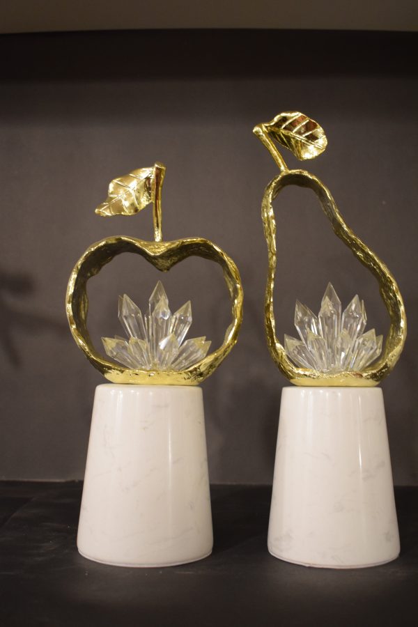 DSC_0684 Gold Apple & Pear Crystal Sculptures